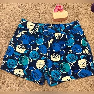Floral Tommy Hilfiger shorts Size 8 🌸🌸🌸